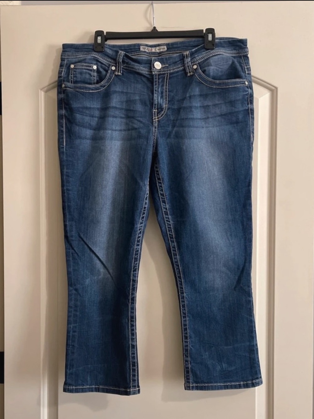 BKE Buckle PAYTON Women's Blue Denim Crop Jeans 33